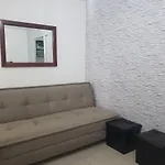 Loft Encantador Proximo A Roda Gigante,Excelente Localizacao Com Ar Condicionado